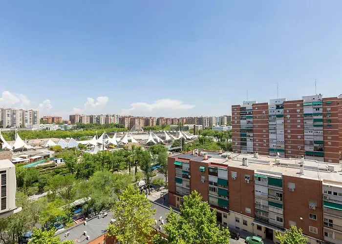 Apartamentos La Vaguada Suites
